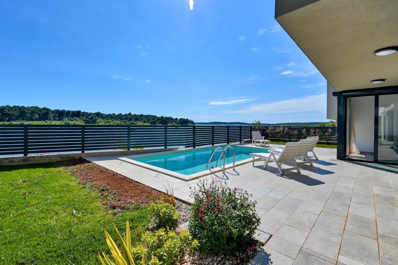 Gold Apartment Medulin Exterior photo