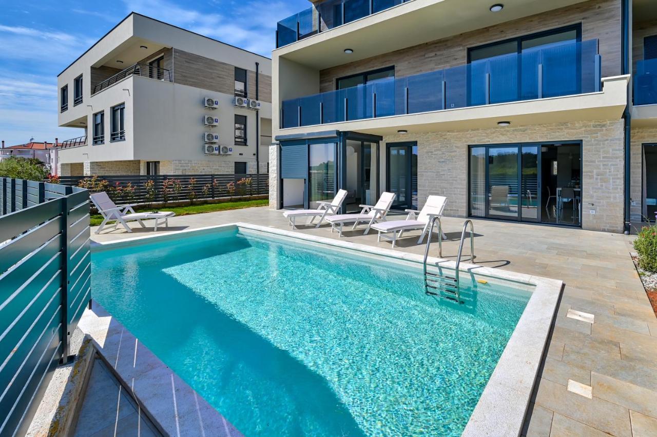Gold Apartment Medulin Exterior photo